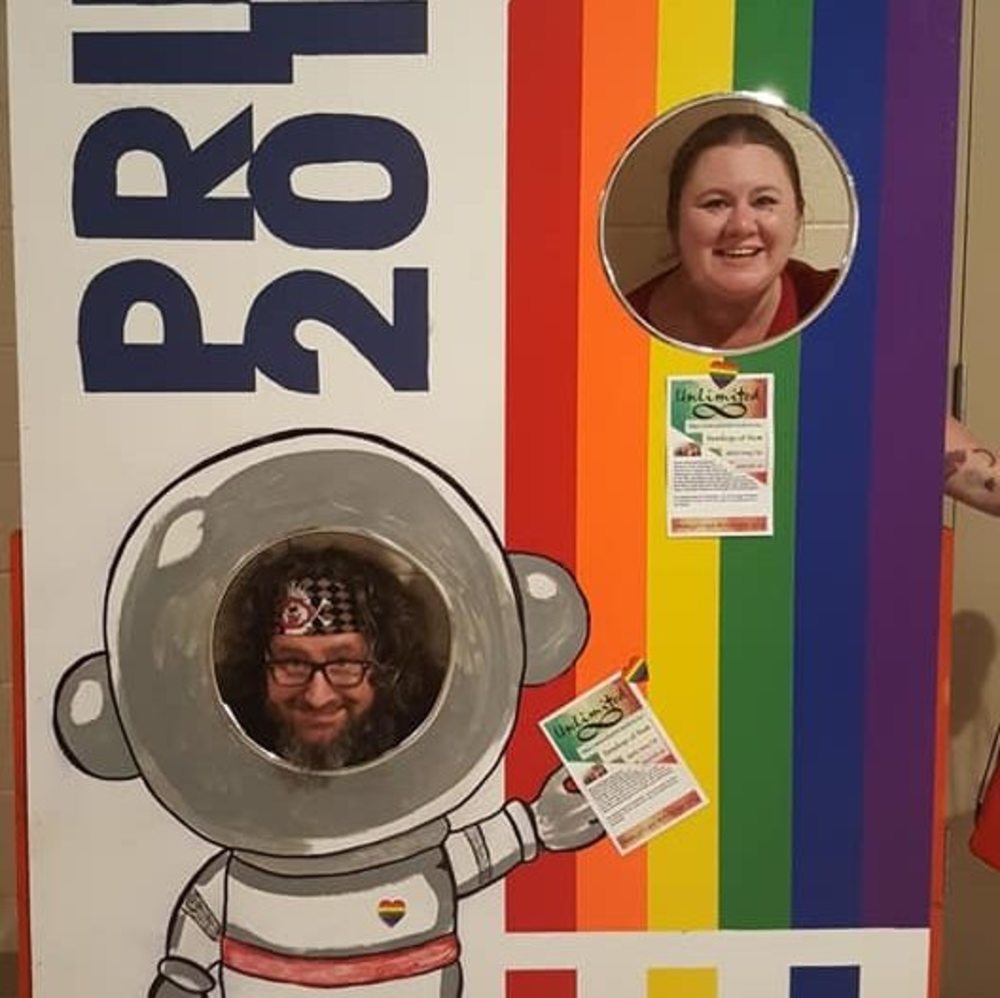 Meet your Posher, Veronica